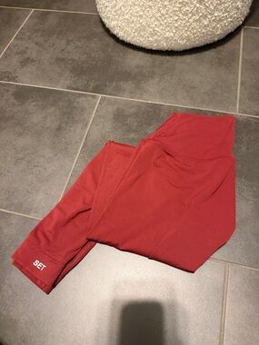 SET Active leggings